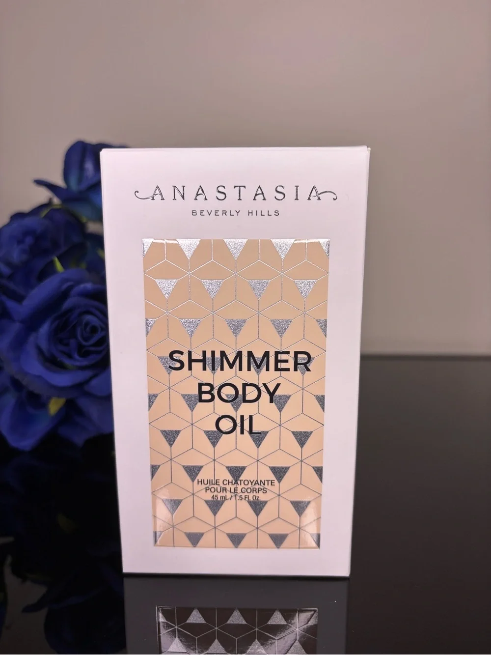 NWT Anastasia Beverly Hills Shimmer Body Oil in White — size 45ml - Picture 3 of 9
